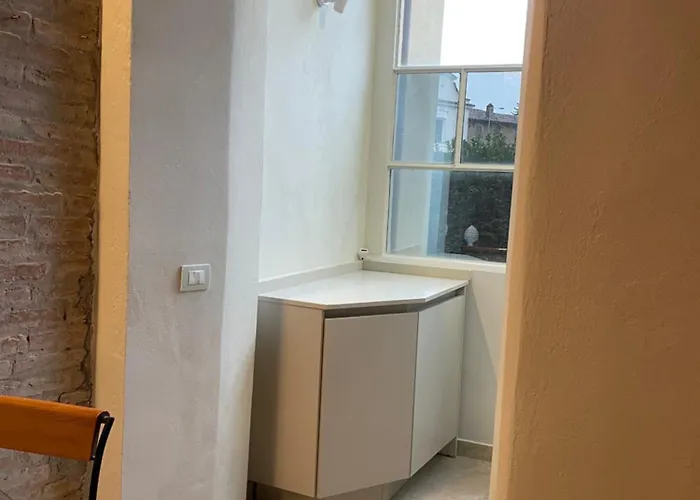 - Broseta 32 Apartment