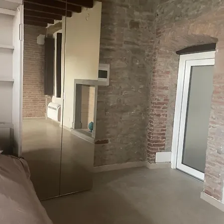 - Broseta 32 * 베르가모